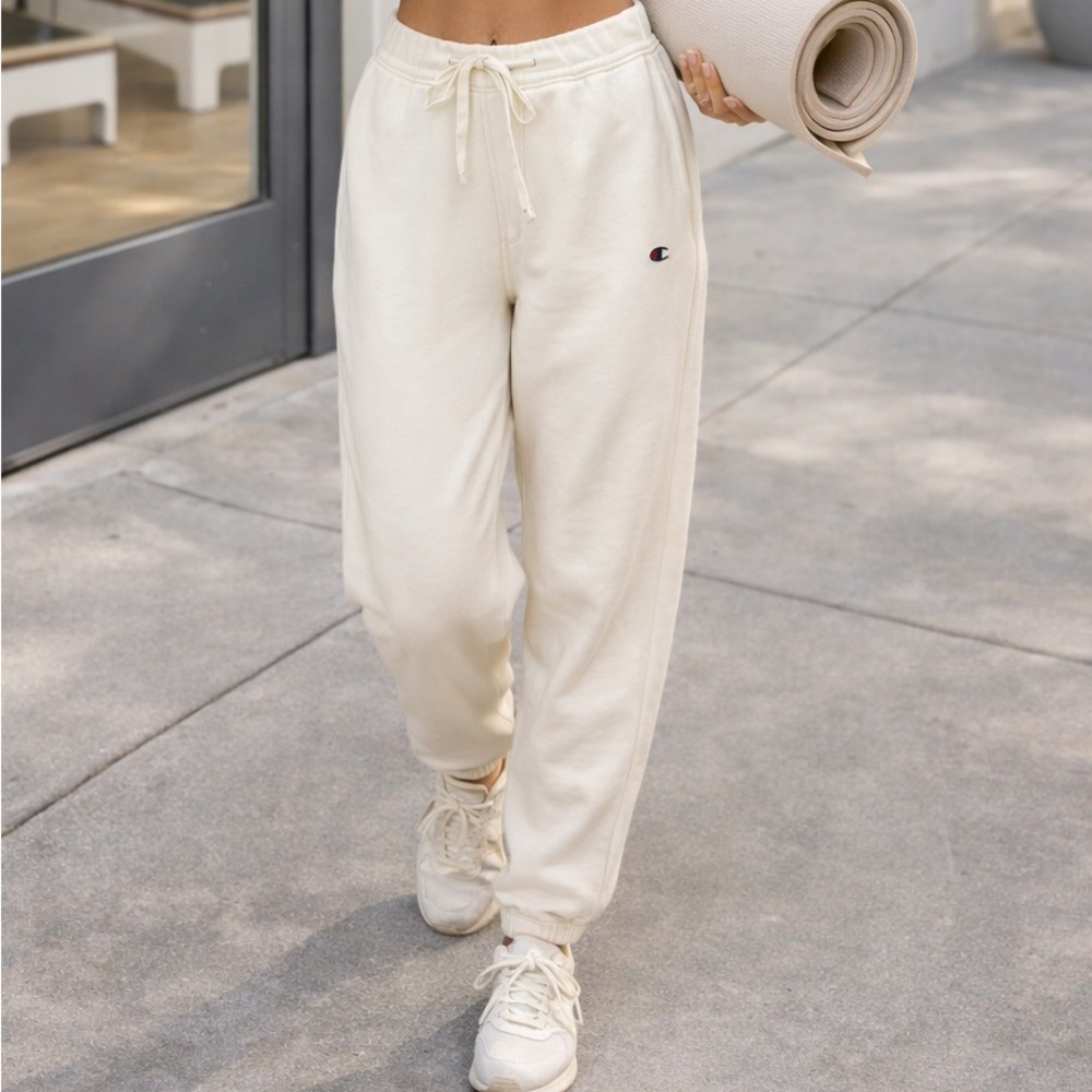 Champion Reverse Weave Sweatpants Cream Ivory Joggers M Drawstring Athleisure